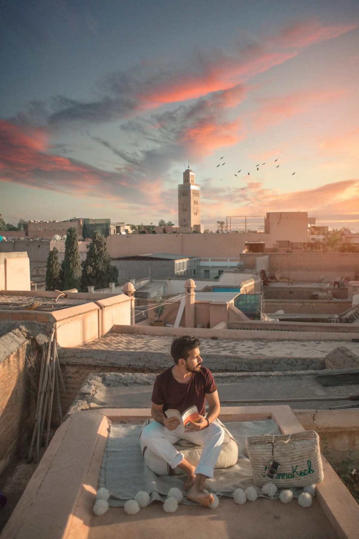 Terrasse de riad au coucher du soleil à Marrakech